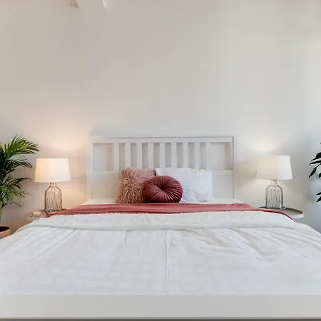 Apartment Garden In The Center - Leg12 *