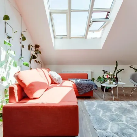 Apartment Garden In The Center - Leg12 *