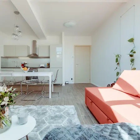Garden In The Center - Leg12 Apartment Prague