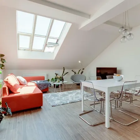 Garden In The Center - Leg12 Apartment Prague